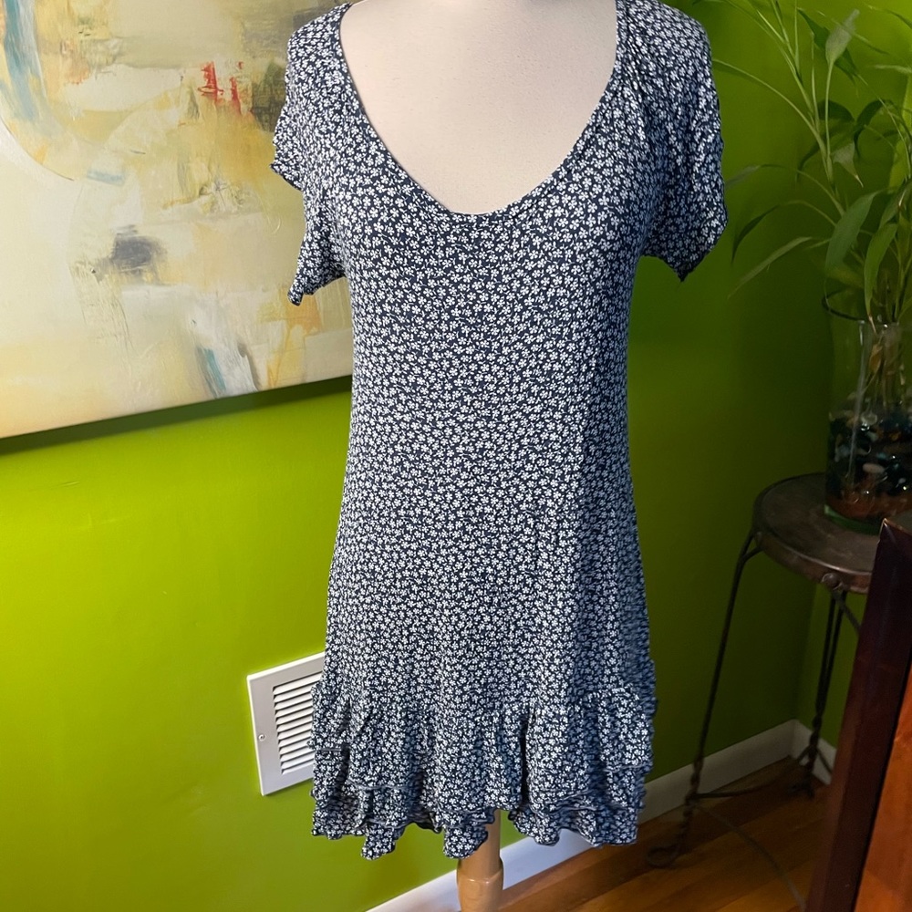So so soft beautiful flower dress